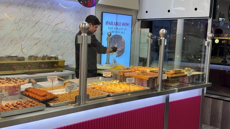 Crown Pastries — halal desserts in Scarborough