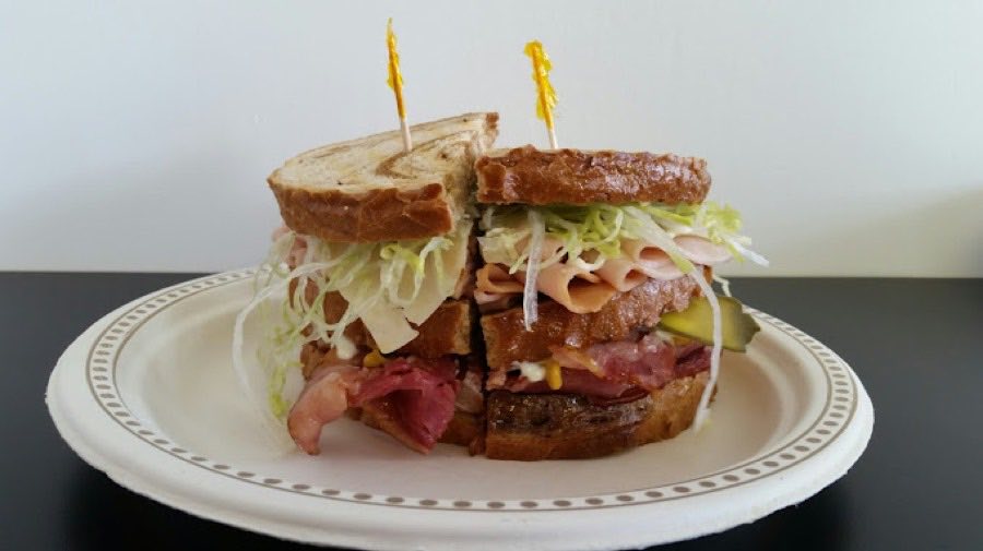 East Meats West — halal grill in Mississauga